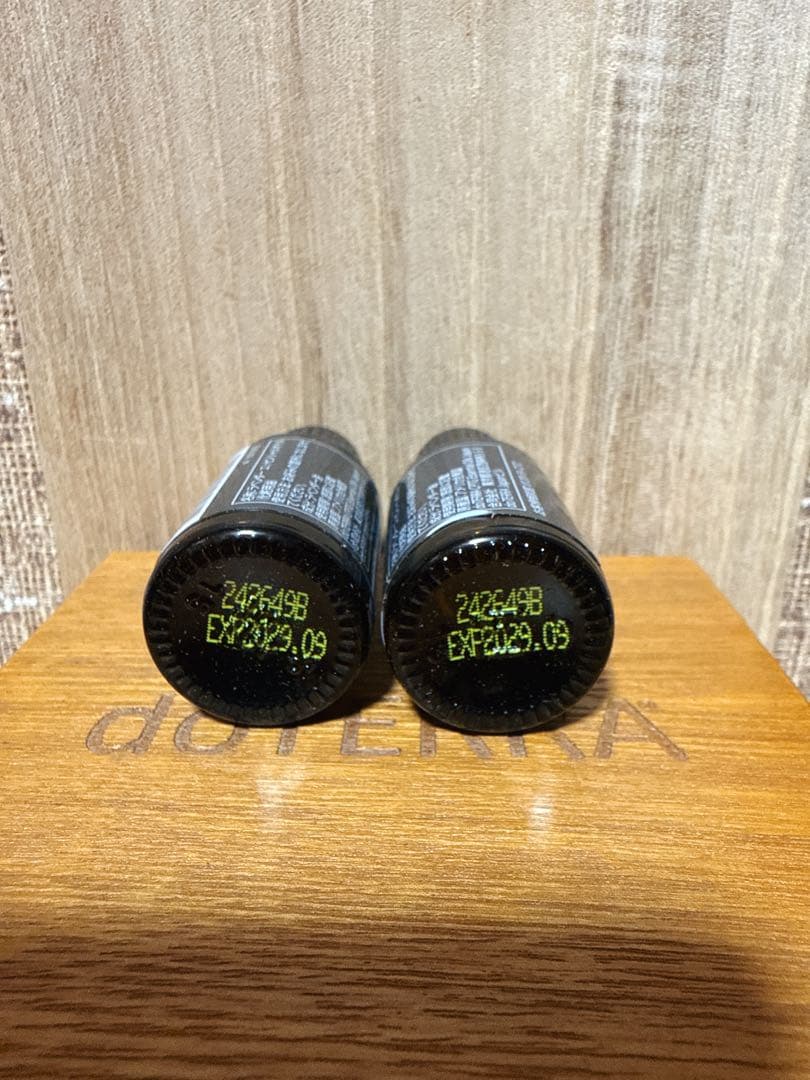 【再値下げ】doTERRA ラベンダーエッセンシャルオイル 15ml 2本セット