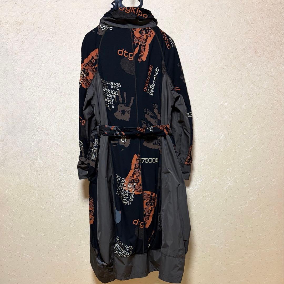 エターナリーブレイズ・コート