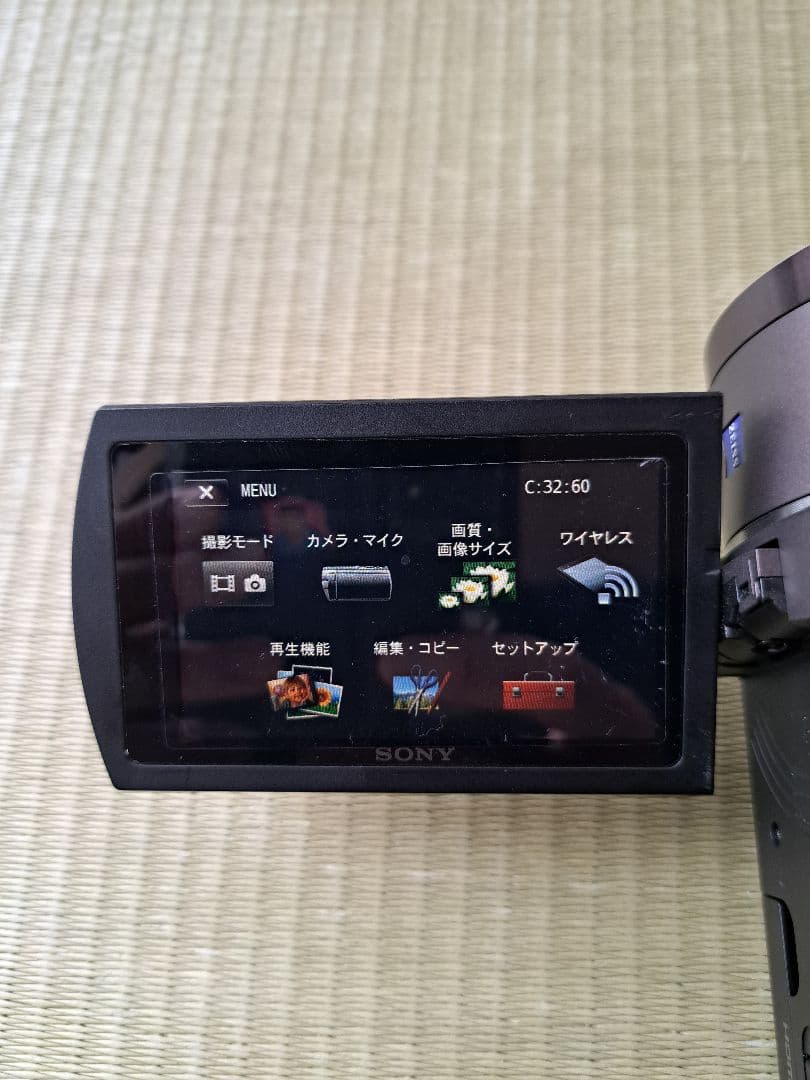 【ジャンク品】SONY Handycam 4K ビデオカメラ　FDR-AX40