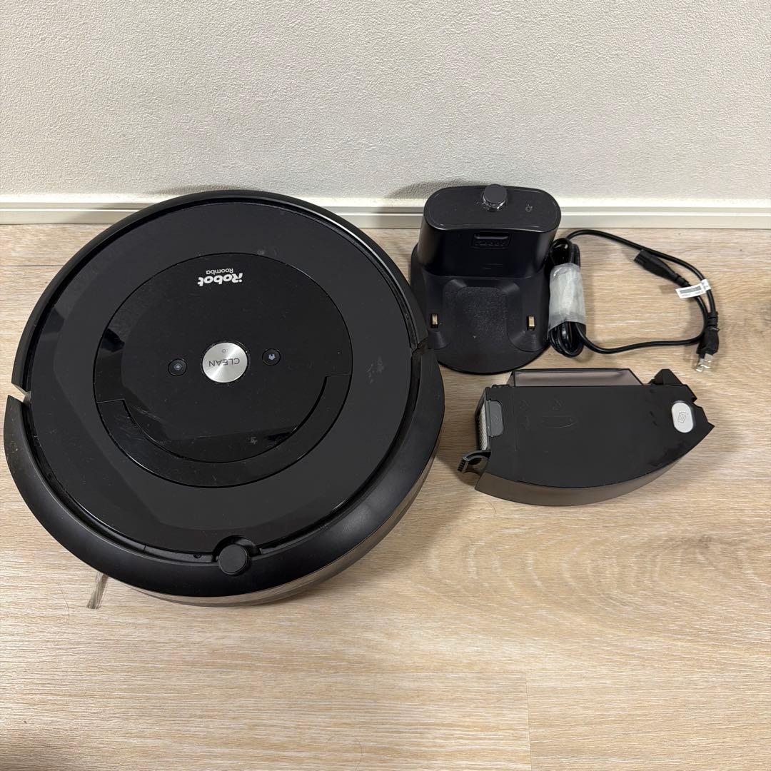 掃除機・クリーナー Roomba e5