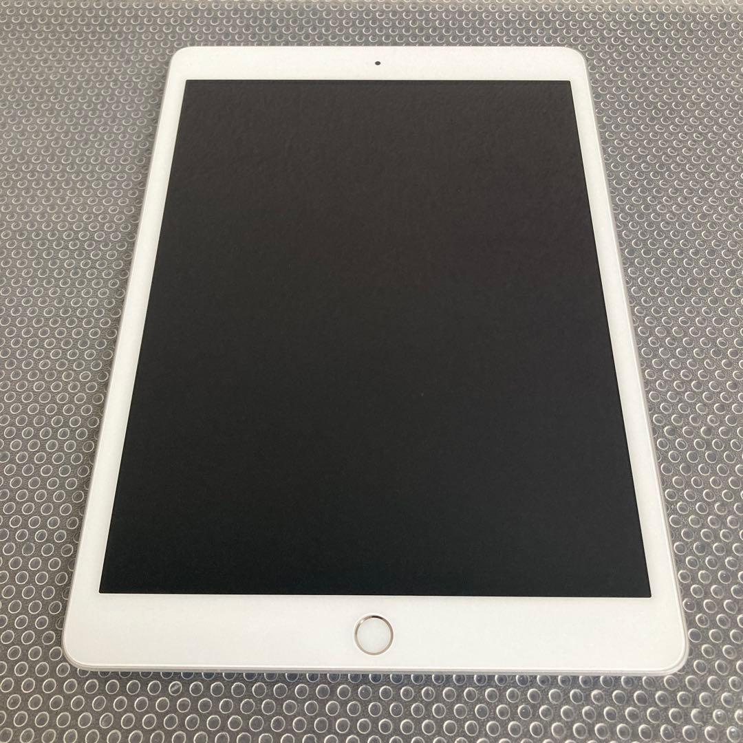 561【早い者勝ち】iPad8 第8世代 32GB WIFIモデル☆