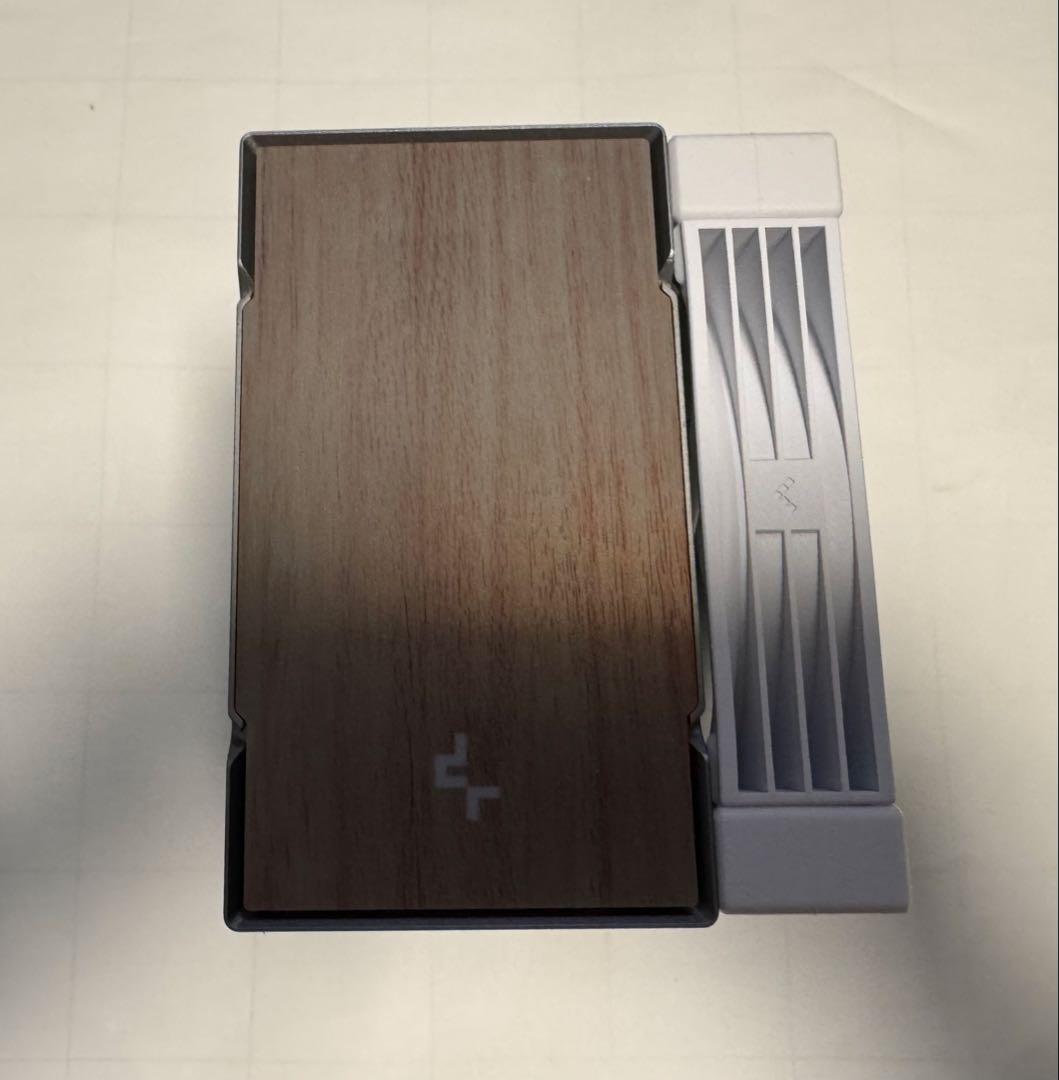 PC用ファン・クーラー Deepcool AK700 Digital WH