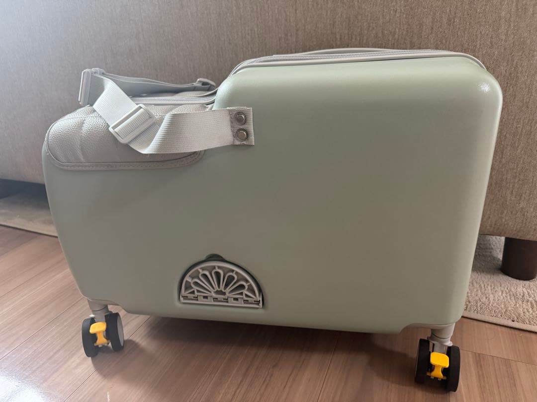 キッズトラベルmini 機内持込可