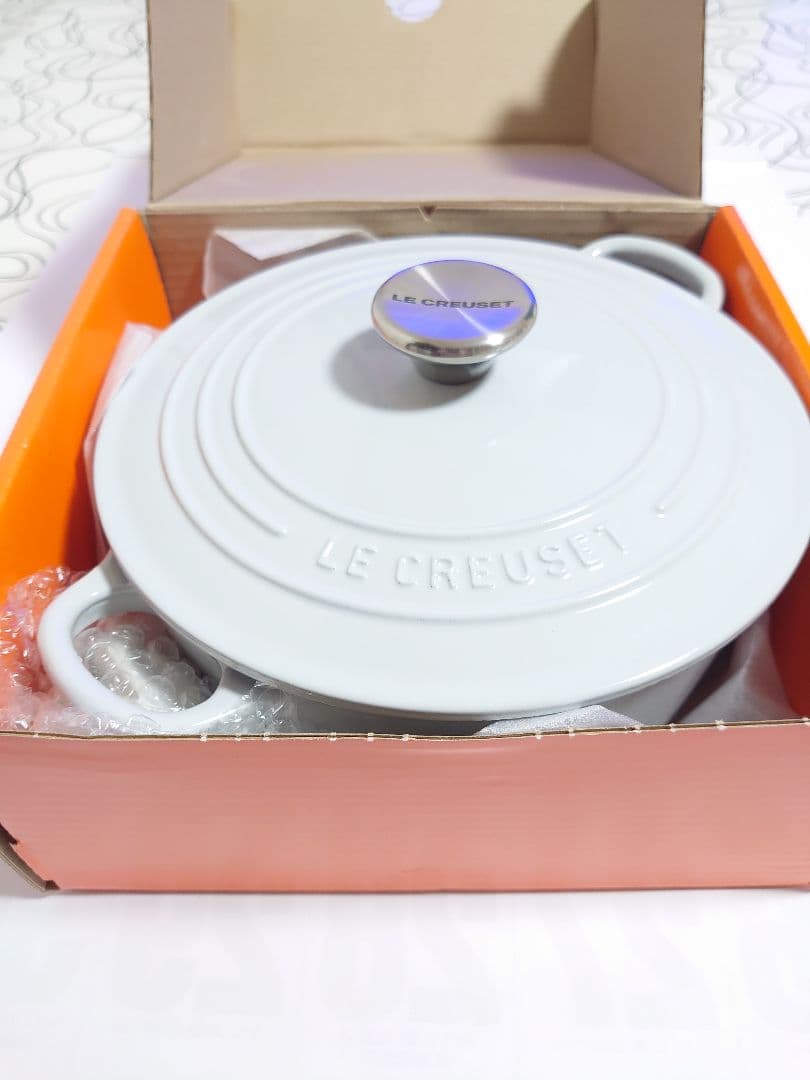 LE CREUSET/ココットロンド/ベイパー/22