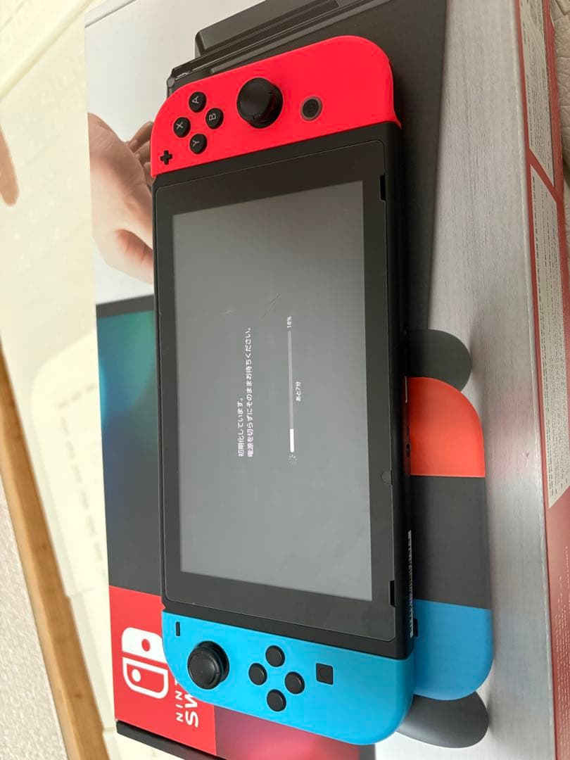 Nintendo Switch ネオンレッド/ネオンブルー 本体とプロコンセット