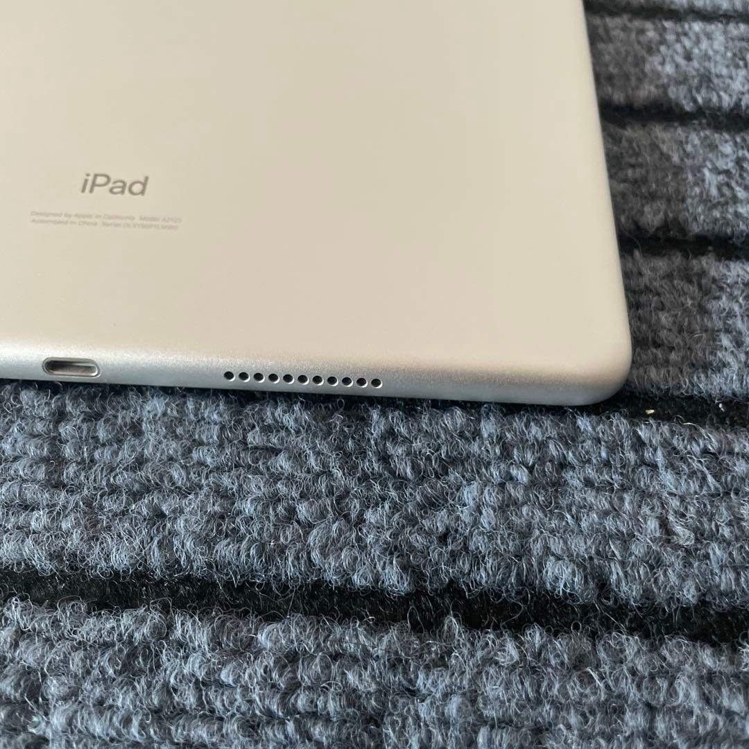 57 iPad Air3 3世代 64GB SIMフリーモデル シルバー
