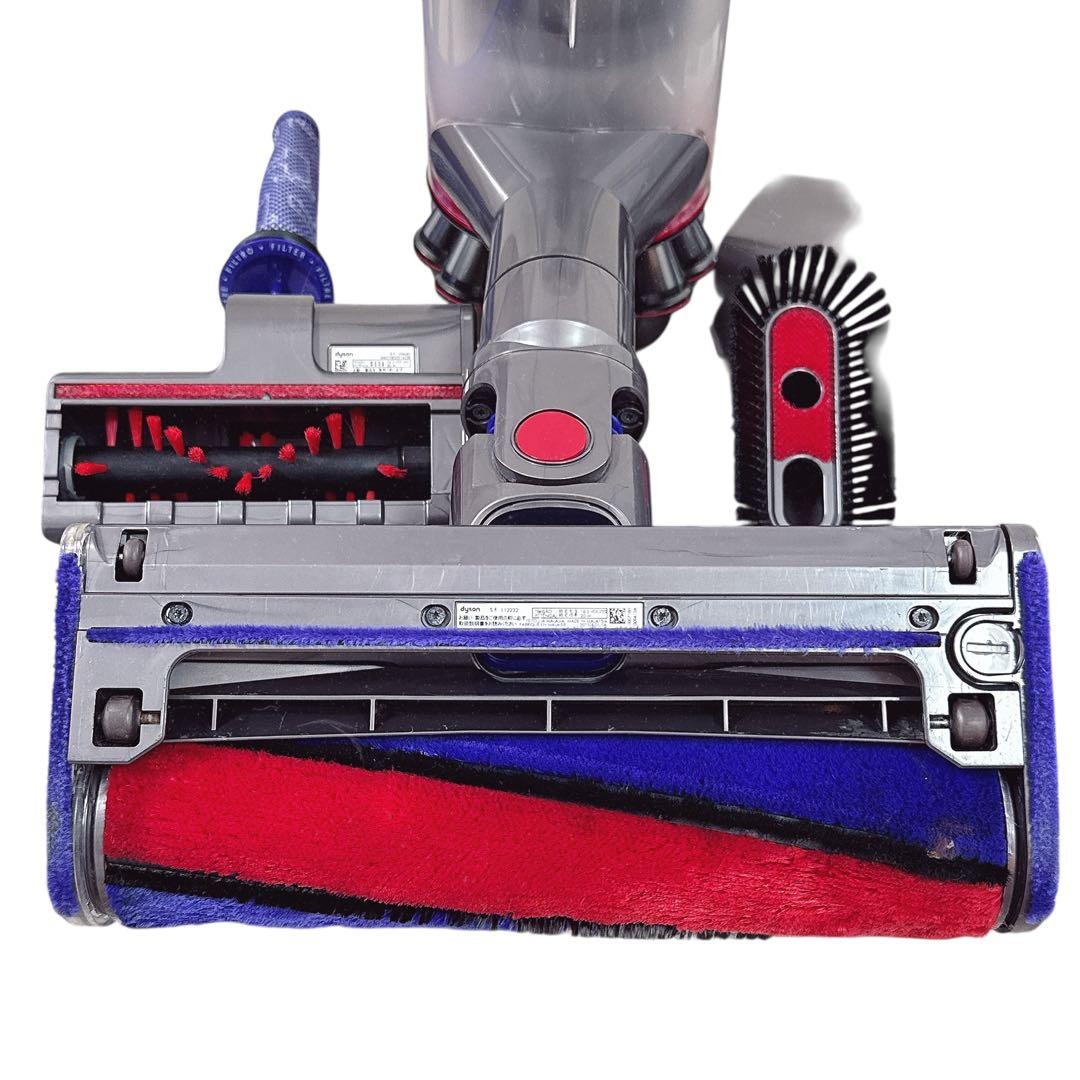 バッテリー新品級 ダイソン Dyson V7 Fluffy (SV11) 洗浄済