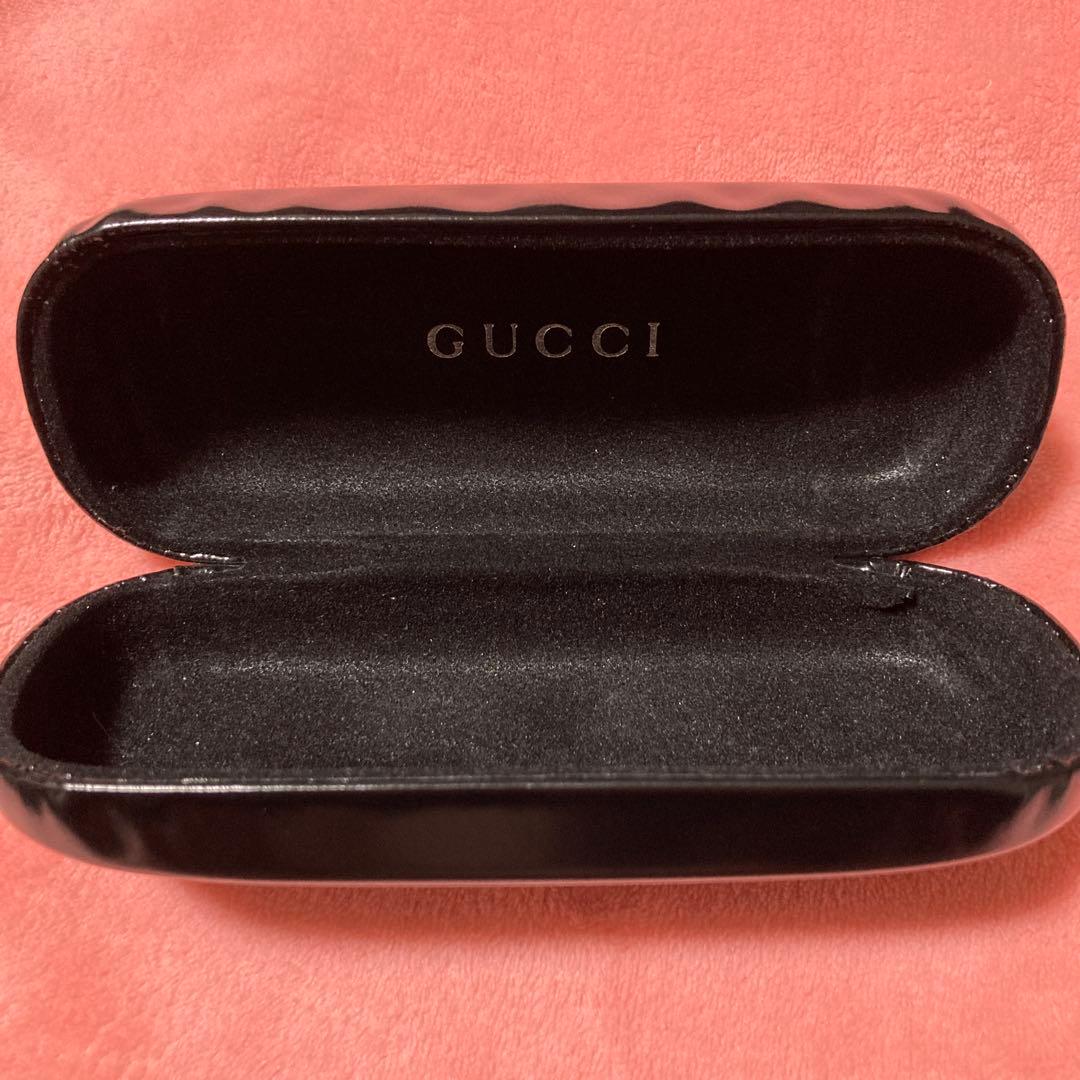 GUCCI　ラインストーンサングラス