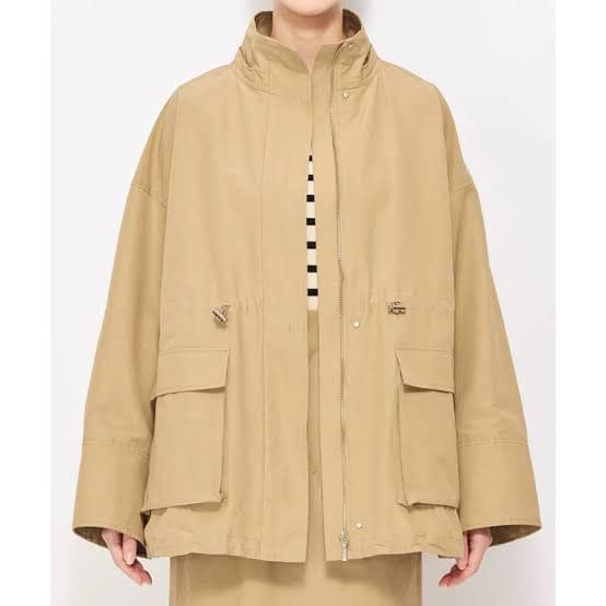 新品【uncrave WHITE】プルーフグログラン ブルゾン