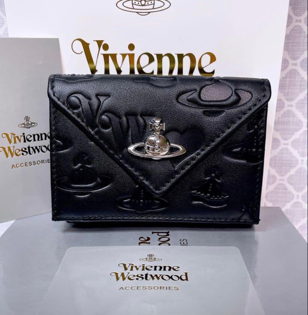 【内柄も素敵☆最新】Vivienne Westwood 三折財布 黒 マット