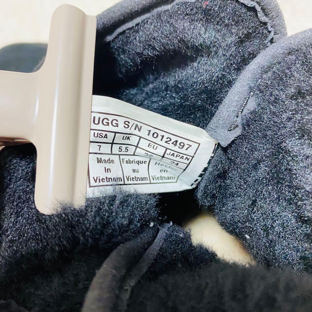 ✨極美品・箱付✨ UGG W KRISTIN 厚底 ブラック ショート ブーツ