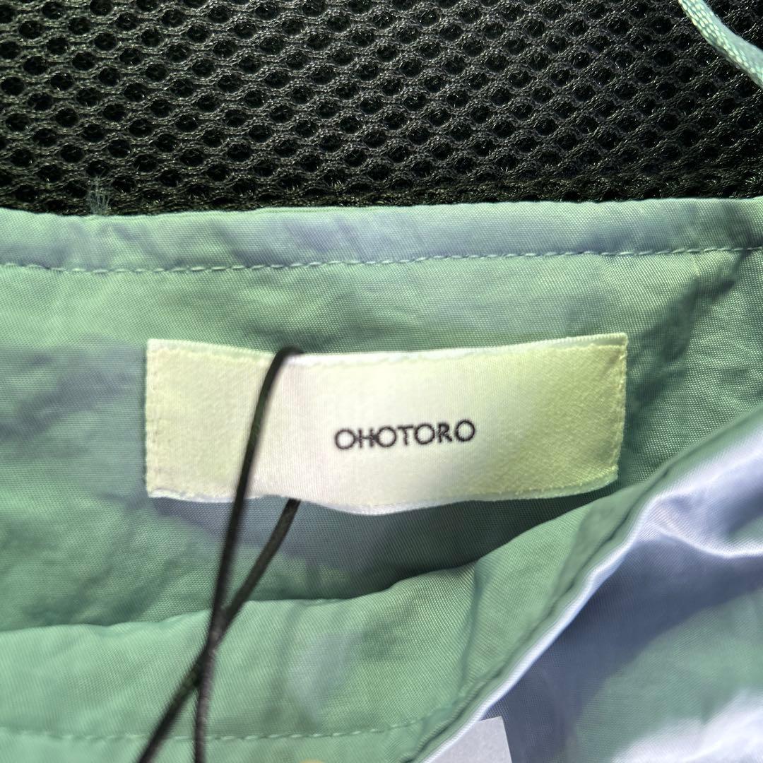タグ付き　OHOTORO Pleated Cami Top sora