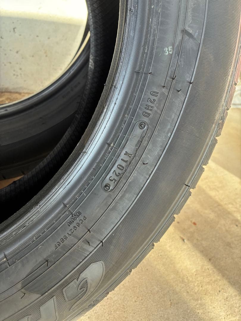 ダンロップ 225/60R18 4本　ハリアー新車外し