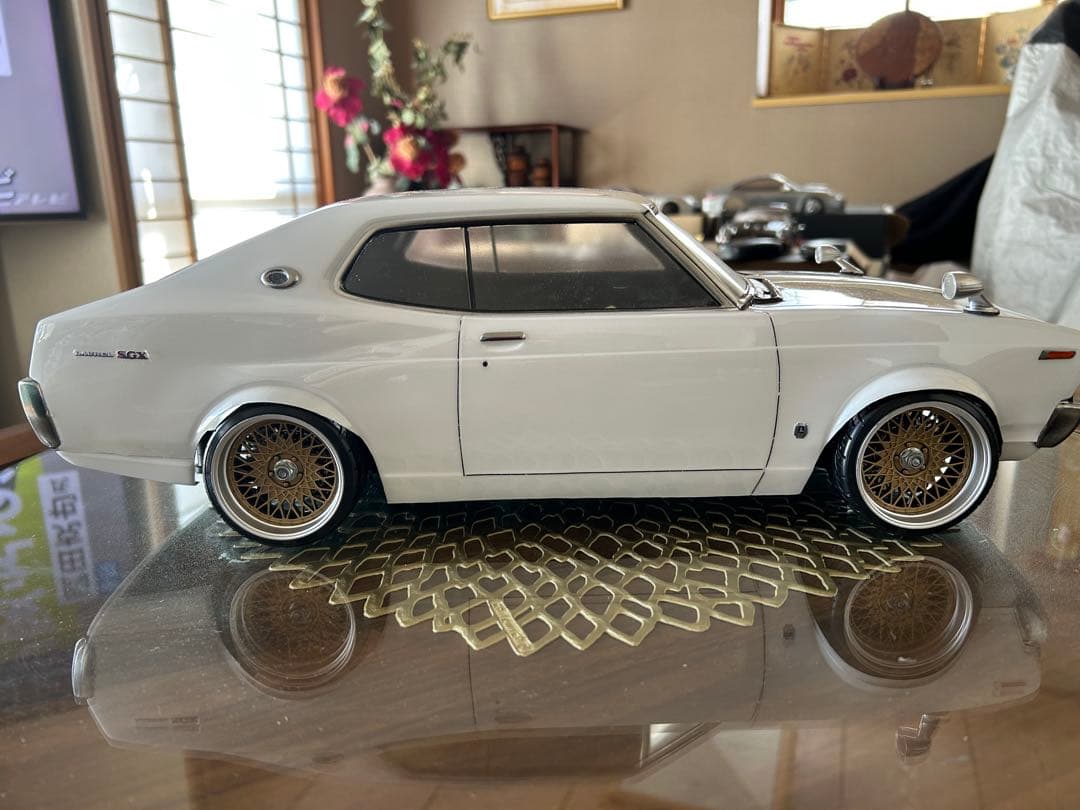 ローレル、ブタケツ1/10ラジコンボディです！電飾付きです！未走行！
