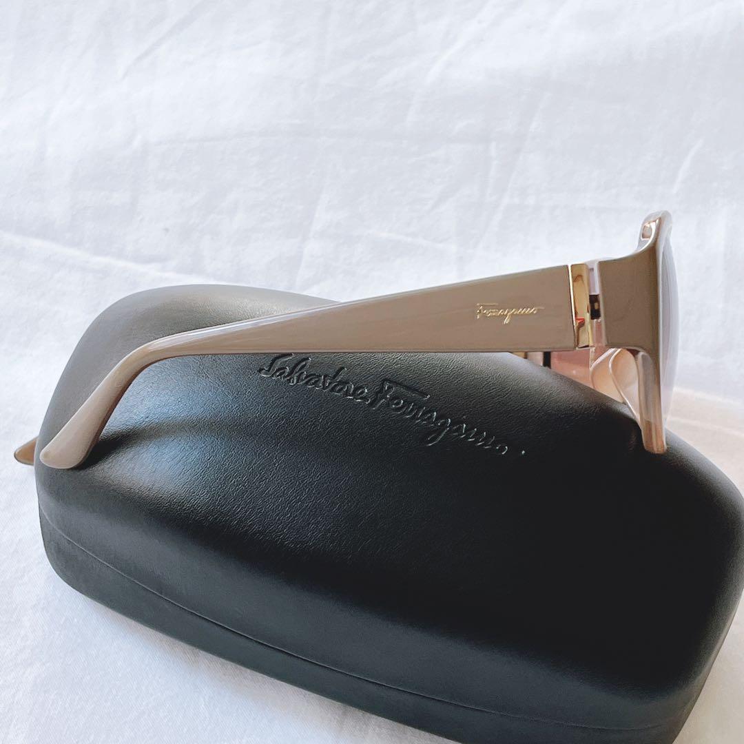 Ferragamo アイウェア 57サイズ アジアンフィットSF683SA美品