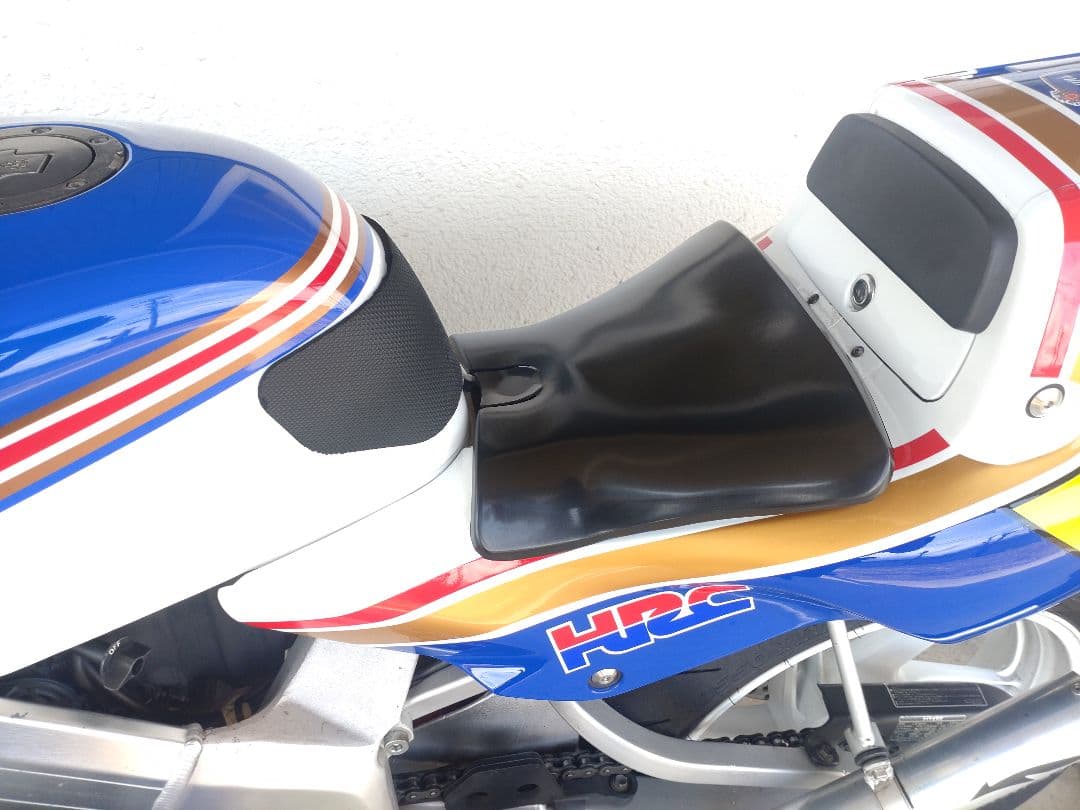 NSR250R 　MC21 メインシート　社外品