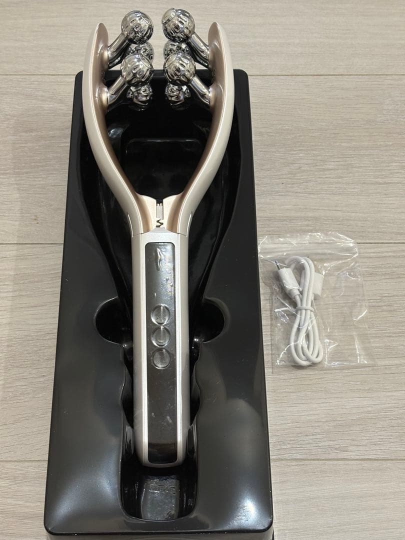 EMS美顔器 美顔ローラー 小顔 リフトケア フェイス＆ボディー用 RF 微電流