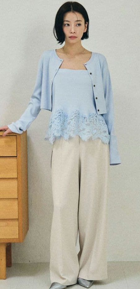 【新品】ラグナムーン　レースペプラムニットアンサンブル