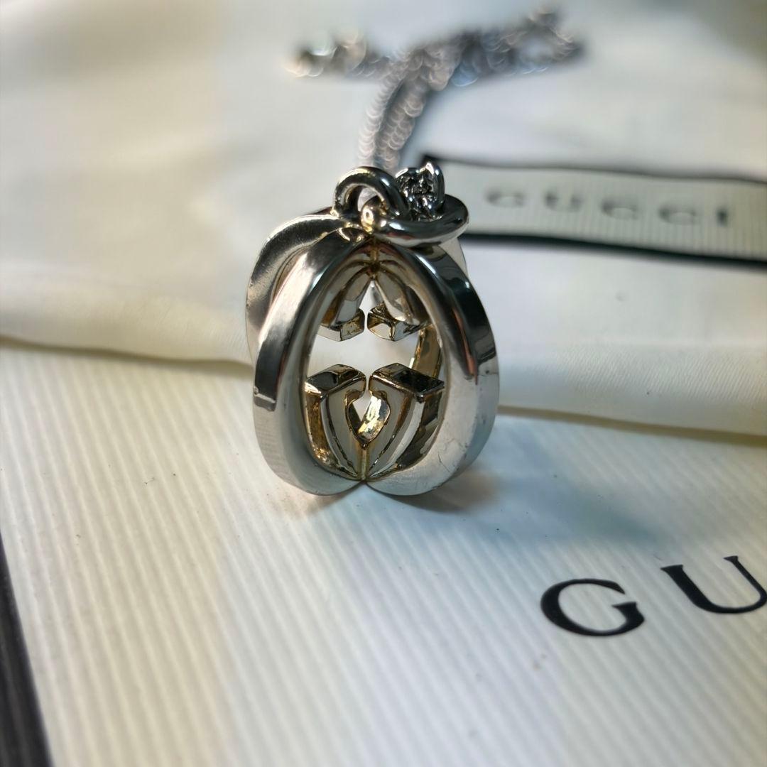 【美品】GUCCI グッチ インターロッキング GG チャーム 立体