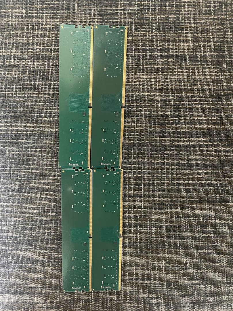 crucial DDR4 メモリー 8GB×4枚