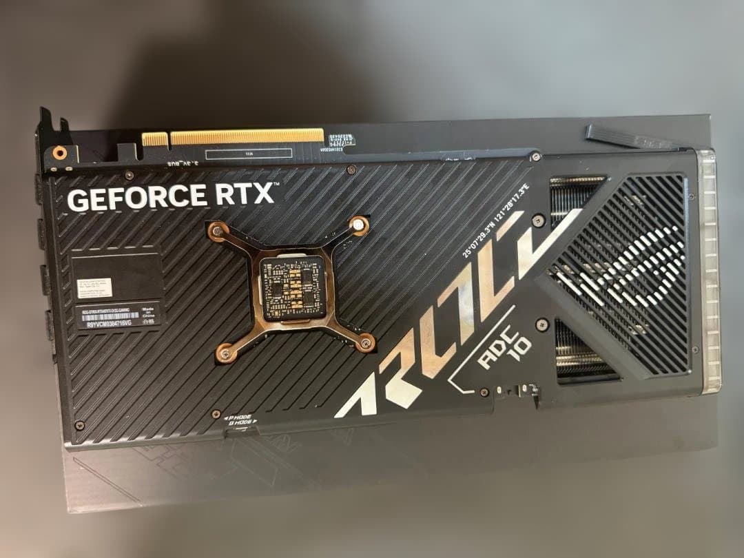 グラフィックボード・グラボ・ビデオカード ASUS ROG Strix RTX 4070 Ti 12GB