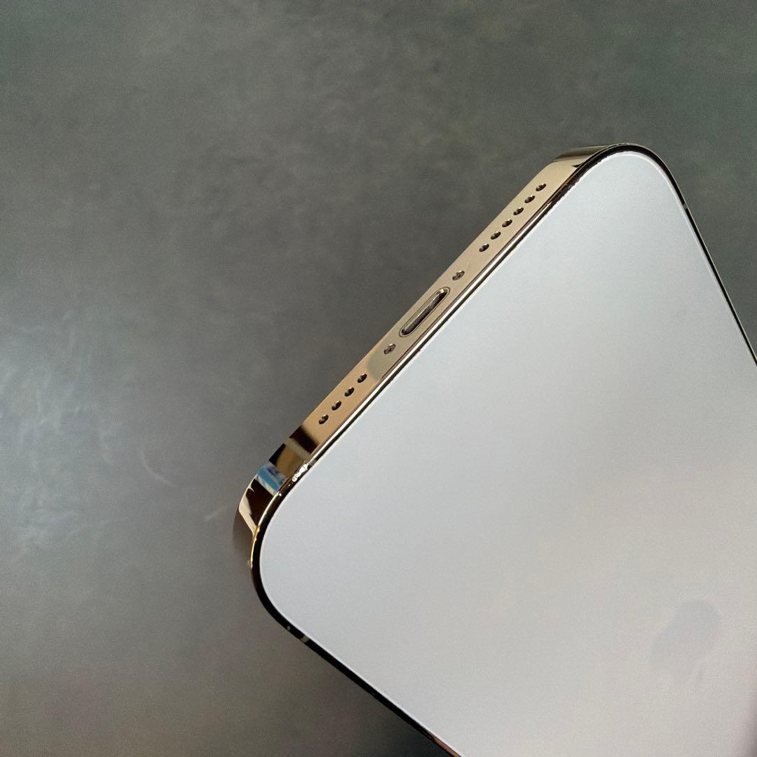 iPhone 13 pro max 電池最大容量99%