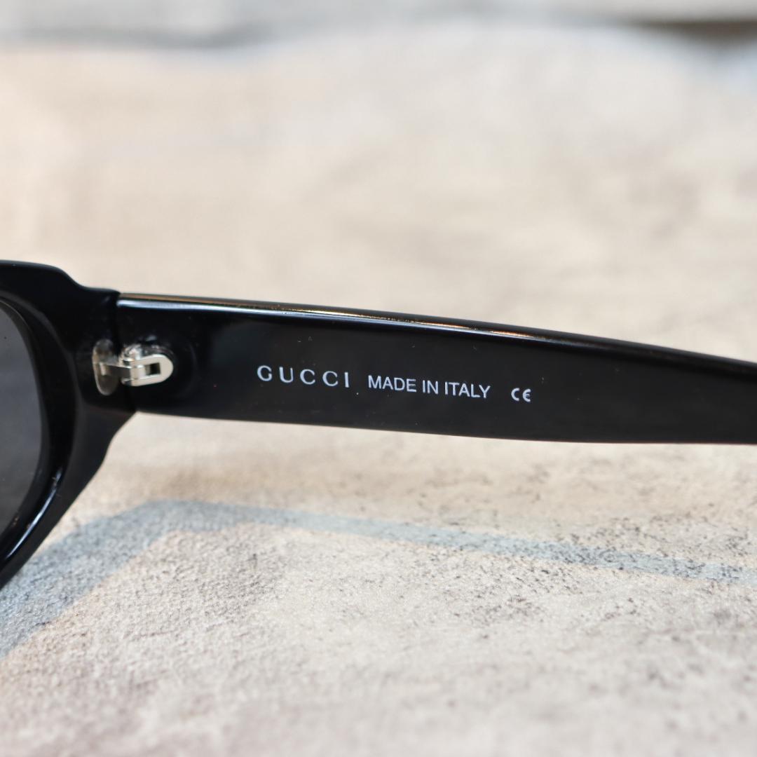 GUCCI グッチ ロゴ サングラス ブラック ケース付き ユニセックス