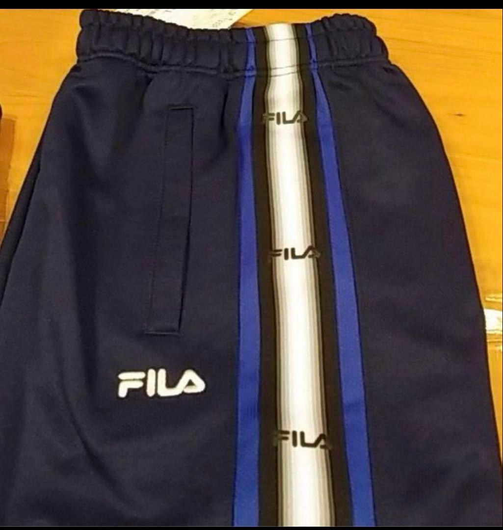 くまゴロー　新品　FILA ジャージ上下