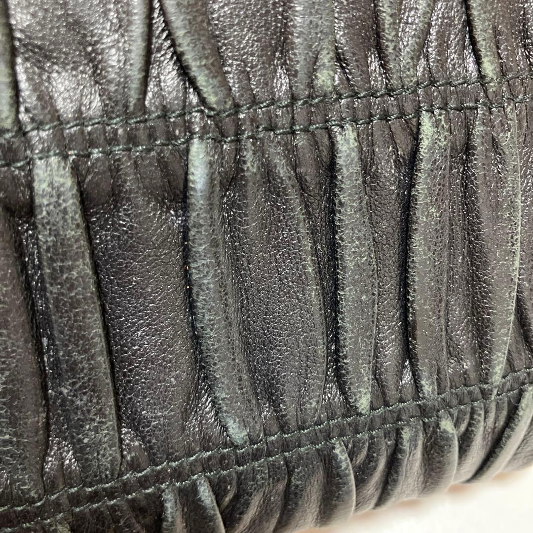 PRADA ブラック 三つ折り財布 レザー