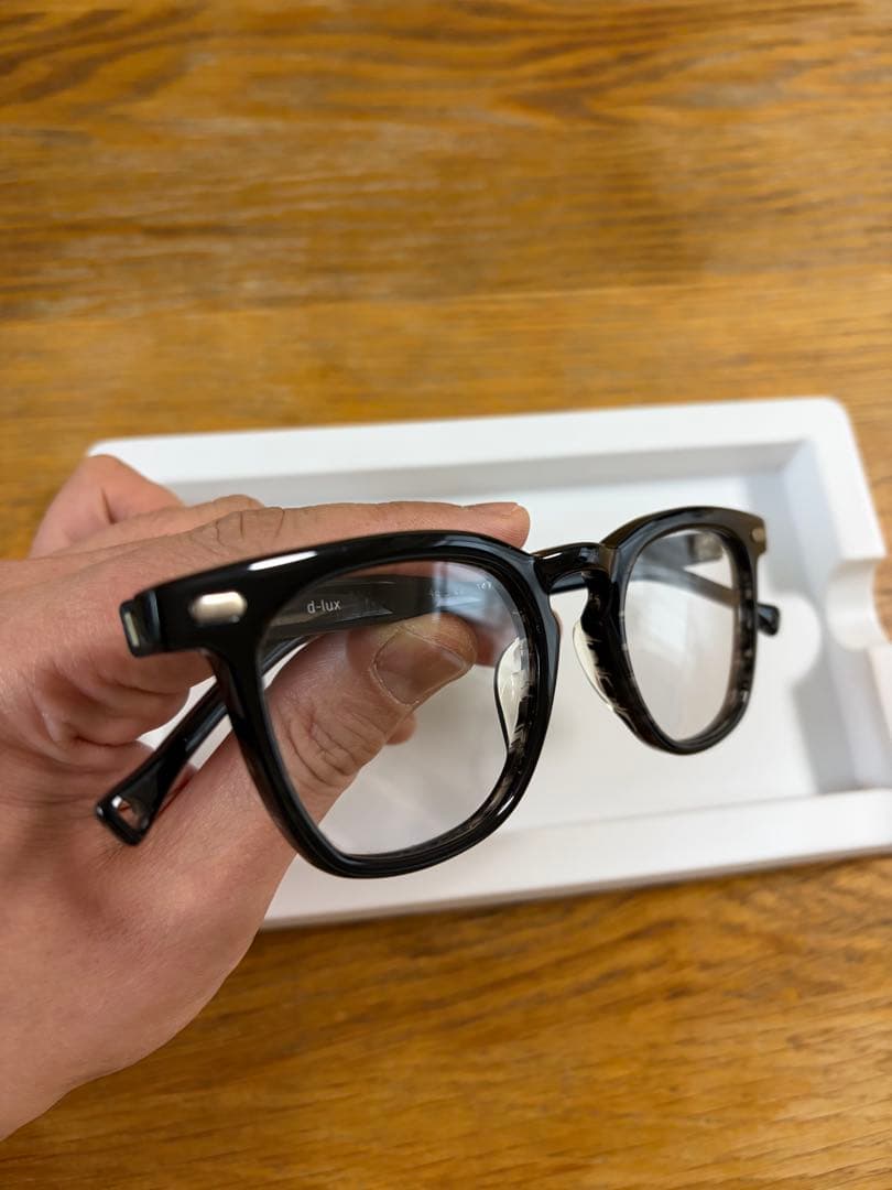 ベ*ー様 超美品‼️ OAMC サングラス d-lux 黒　ルーク着用