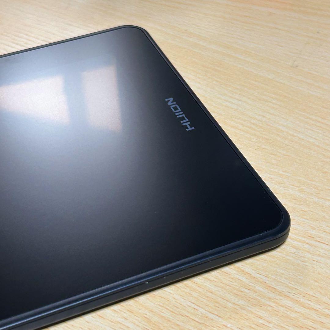 HUION 液晶ペンタブ Kamvas 12 豪華版【付属品完備】