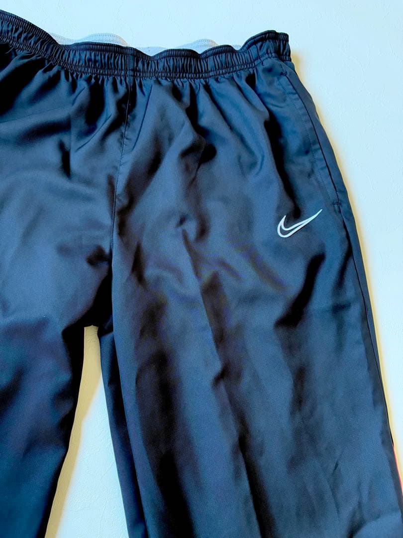 Nike ジャージ上下セット 赤/白/黒