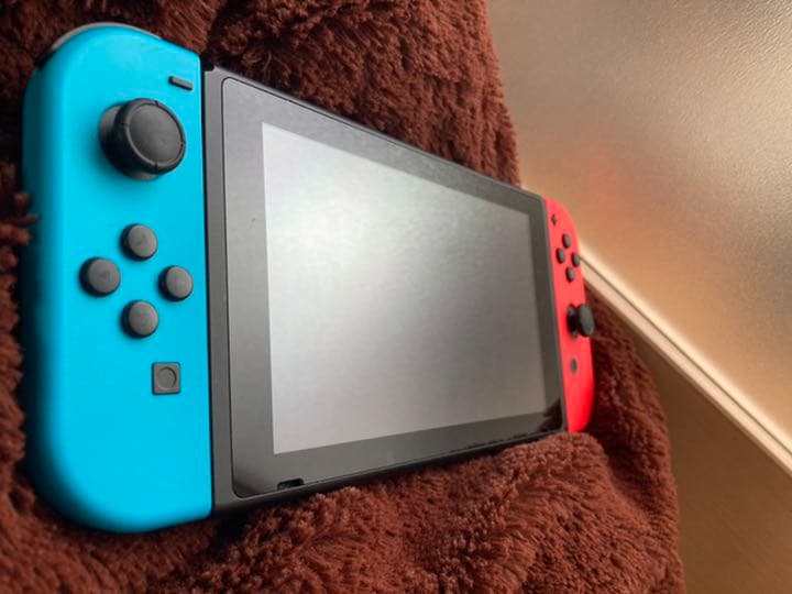 【完備品+SDカード】NINTENDO SWITCH 【美品】SDカード付き