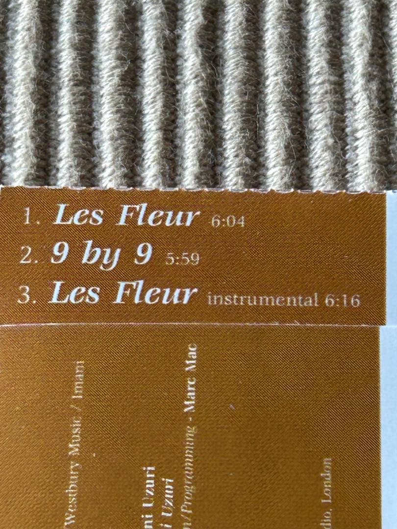 4 Hero／ Les Fleur
