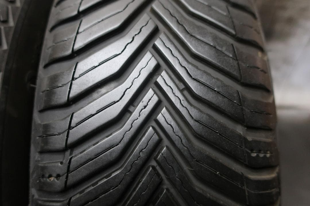 2021年製　ミシュラン　クロスクライメート２　185/65R15　バリ溝　4本