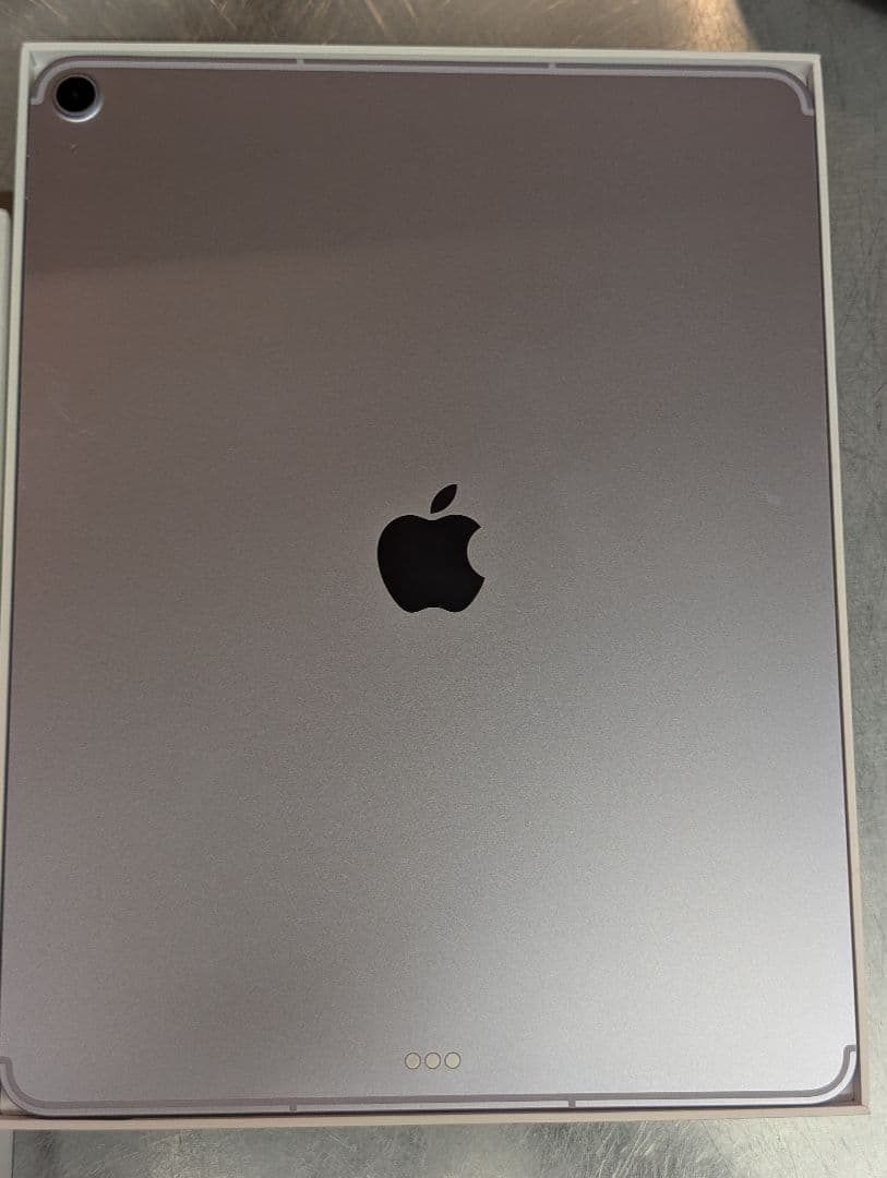 ほぼ新品 Ipad Air 第7世代 13インチ M3チップ セルラー
