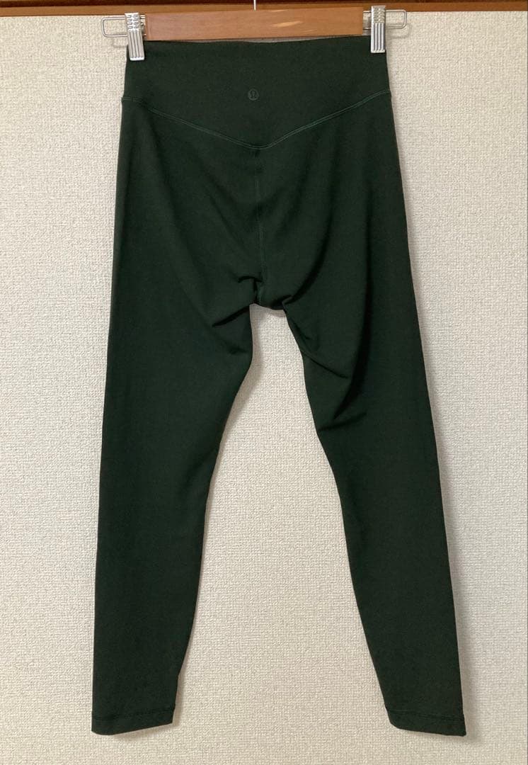 週末限定お値下げ！ルルレモンレギンスASIA FIT Mダークオリーブ