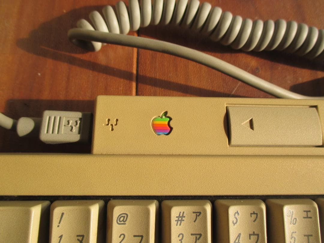 APPLE◎MACINTOSHCOLORCLASSICⅡ◎パソコンマックPC