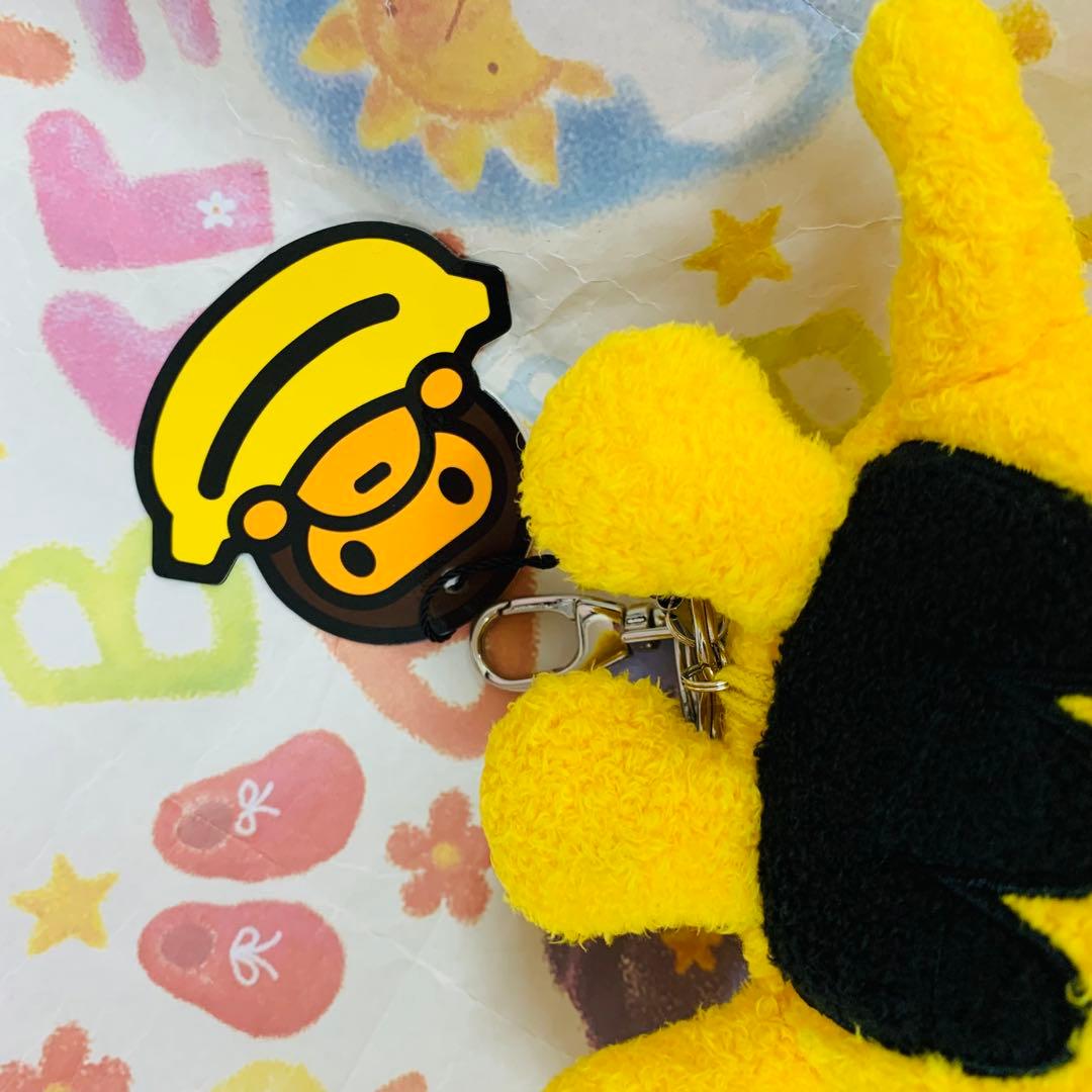 A BATHING APE BABY MILO キリン　キーホルダー