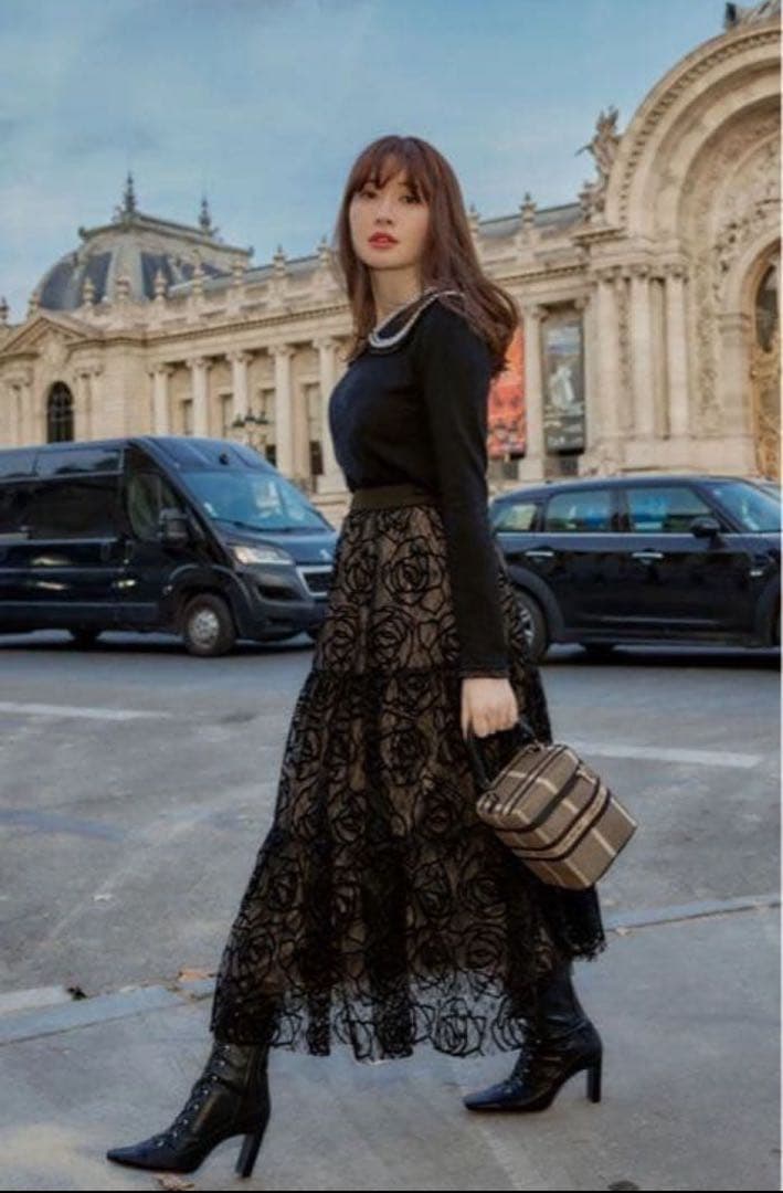 スカート Herlipto Rosa Lace Tiered Skirt