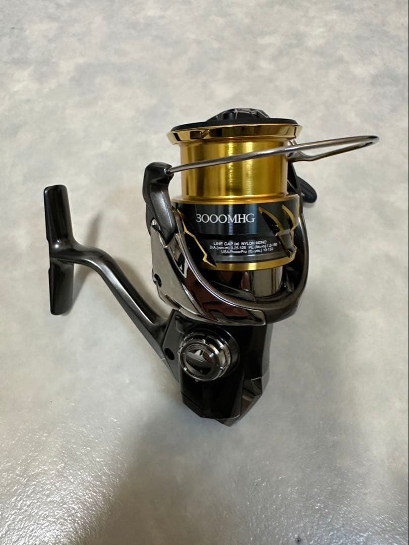 SHIMANO 20 ツインパワー3000mhg