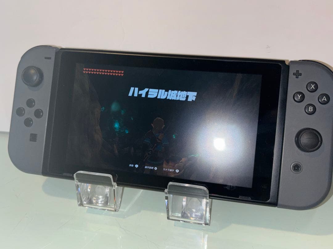任天堂　Nintendo Switch グレー 本体のみ