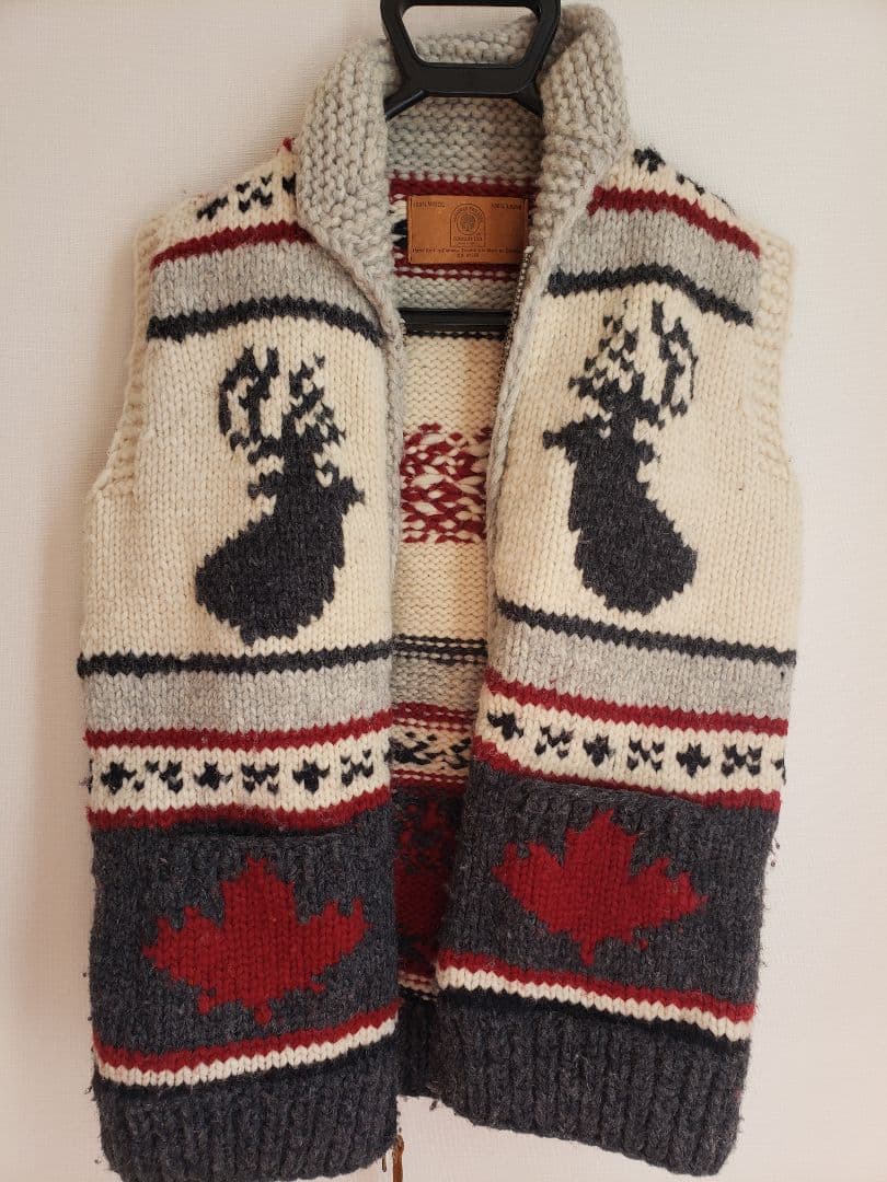 Canadian Sweater Company BEAMS　コラボベスト