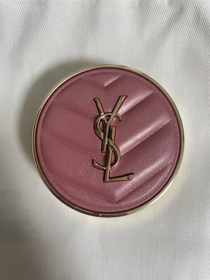 YSL メイクミーブラッシュパウダー No.44 ヌードラヴァリエール