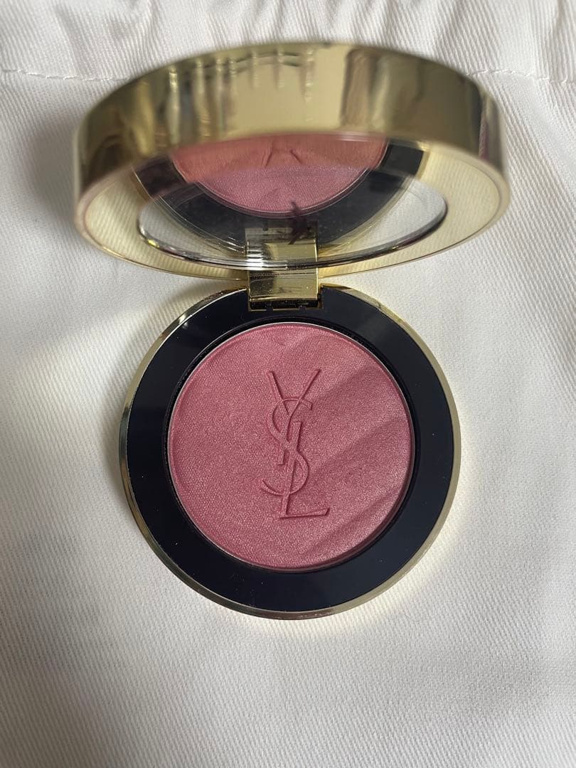 YSL メイクミーブラッシュパウダー No.44 ヌードラヴァリエール