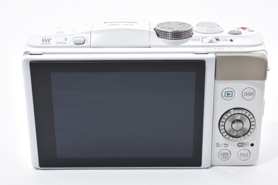 パナソニック LUMIX GF6
