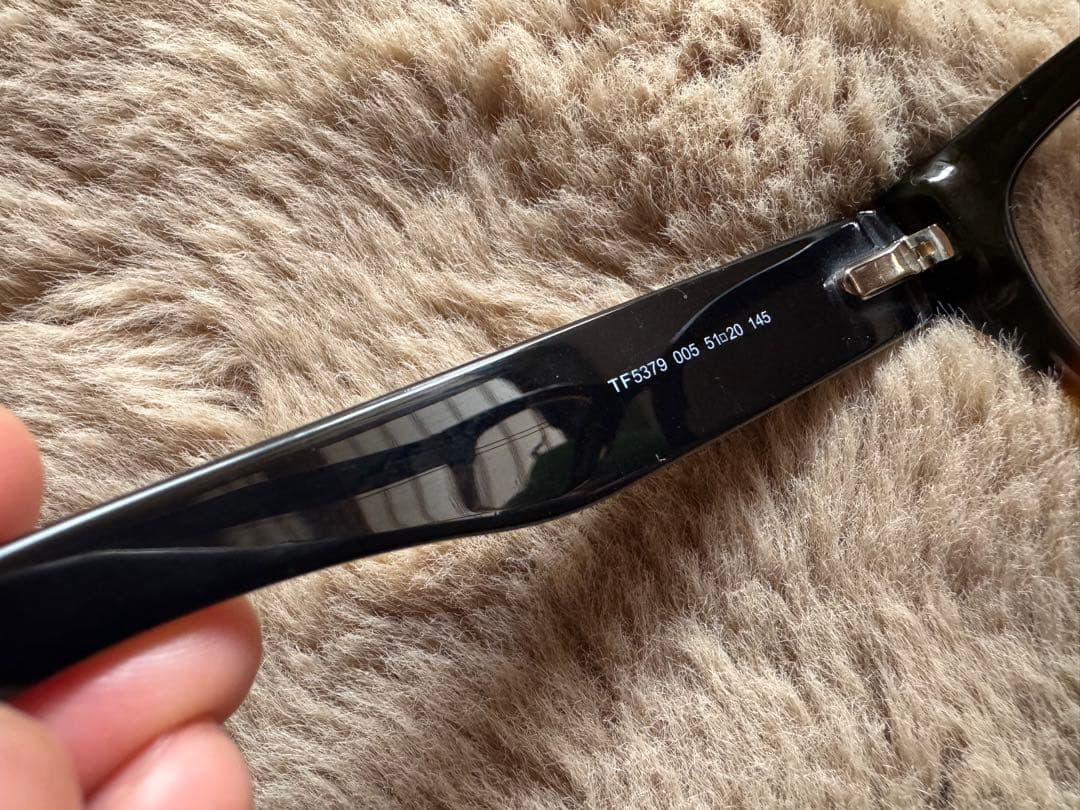 TOMFORD サングラス　TF5379 3/7終了