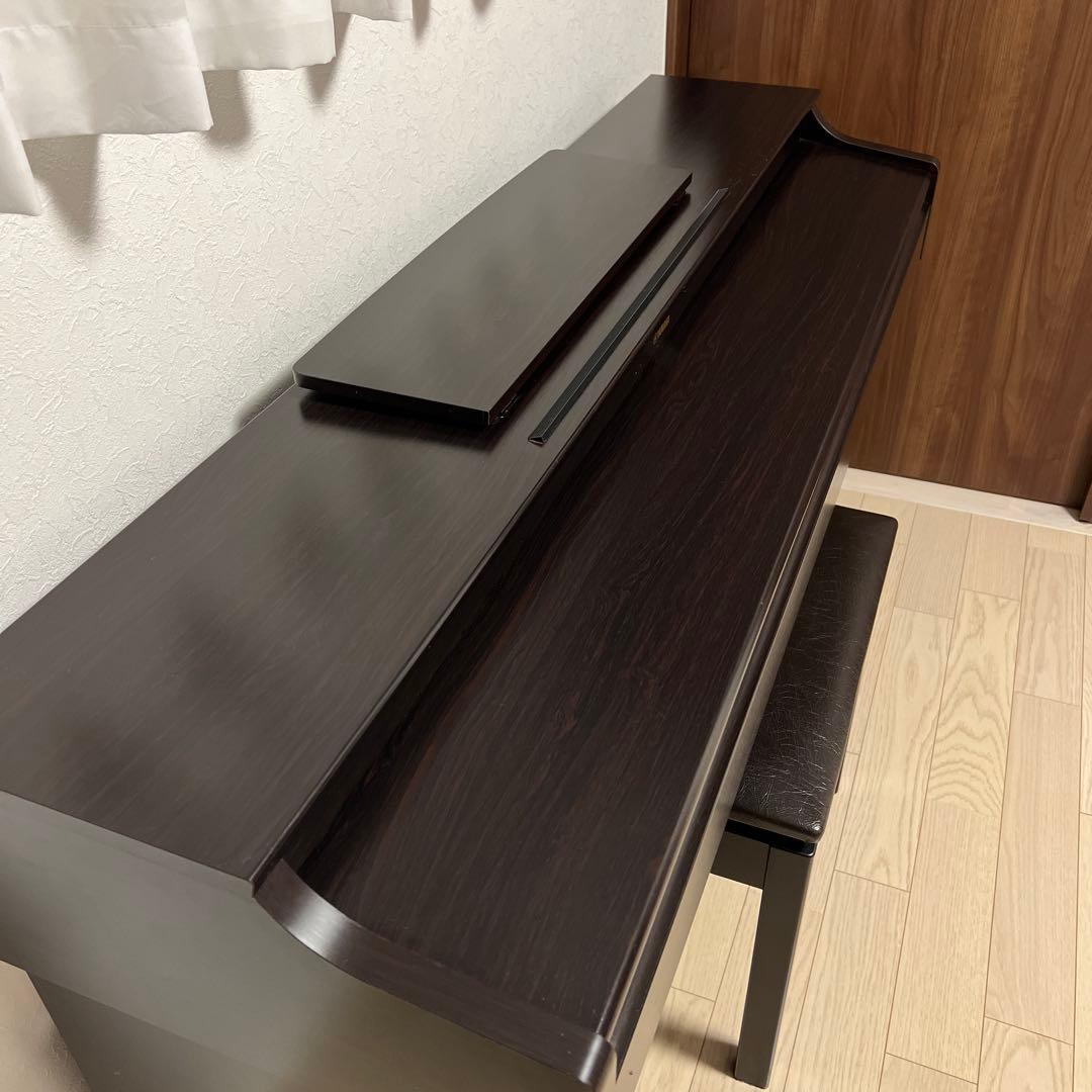 いず　ヤマハ　電子ピアノ YDP-163R 黒椅子付き