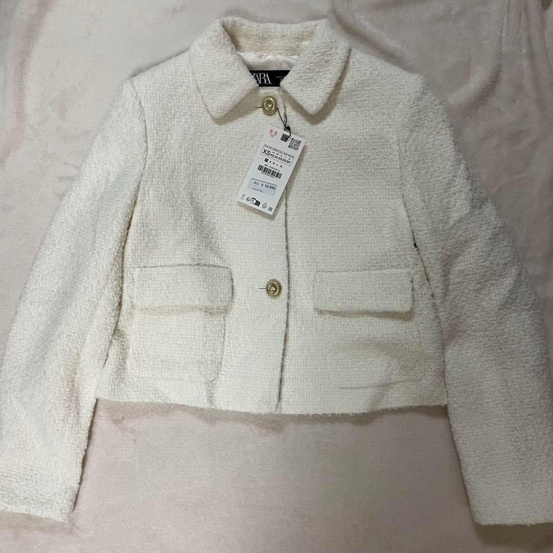 ZARA ブークレショートジャケット　ホワイトショートジャケット　XS