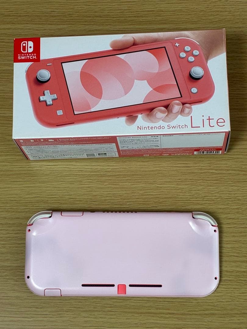Nintendo Switch Lite コーラル本体　スキンシール付き